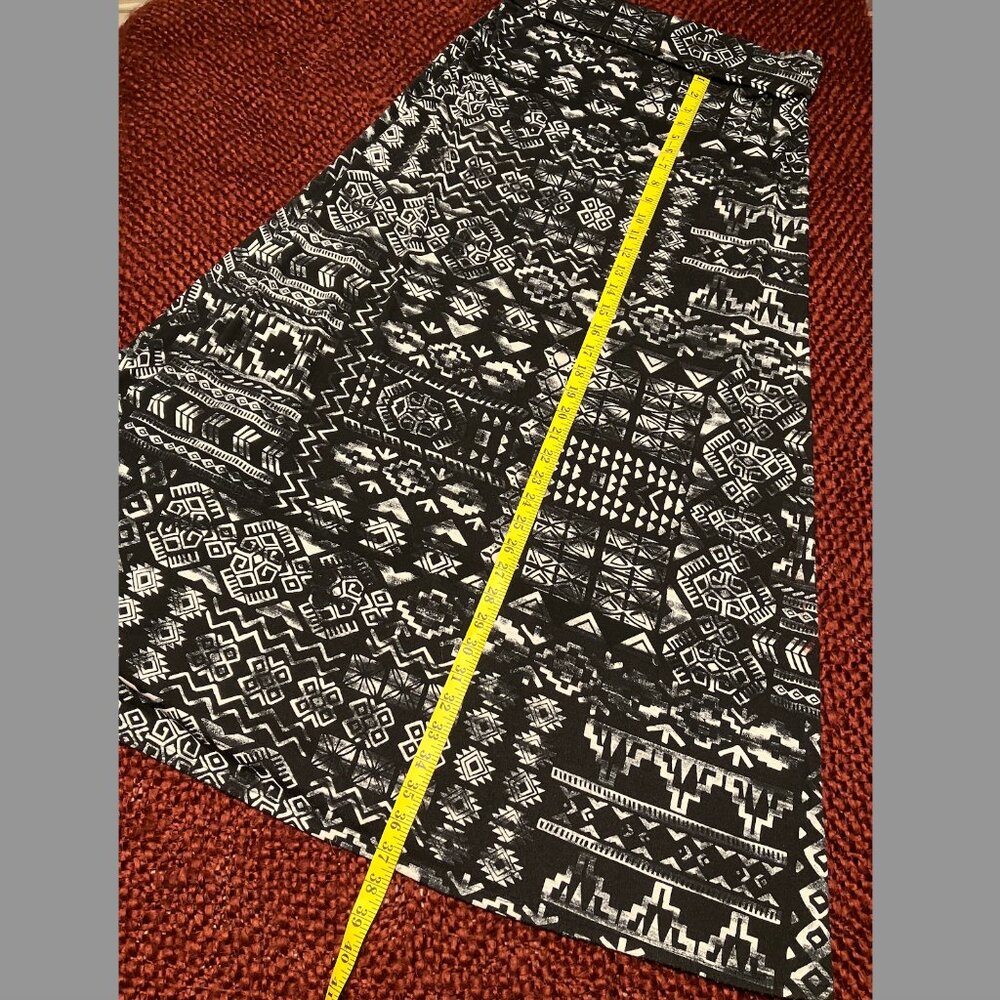 MOSSIMO Supply Co. African Print B/W MaxiSkirt with Foldable Waistband - Size L - Picture 3 of 4